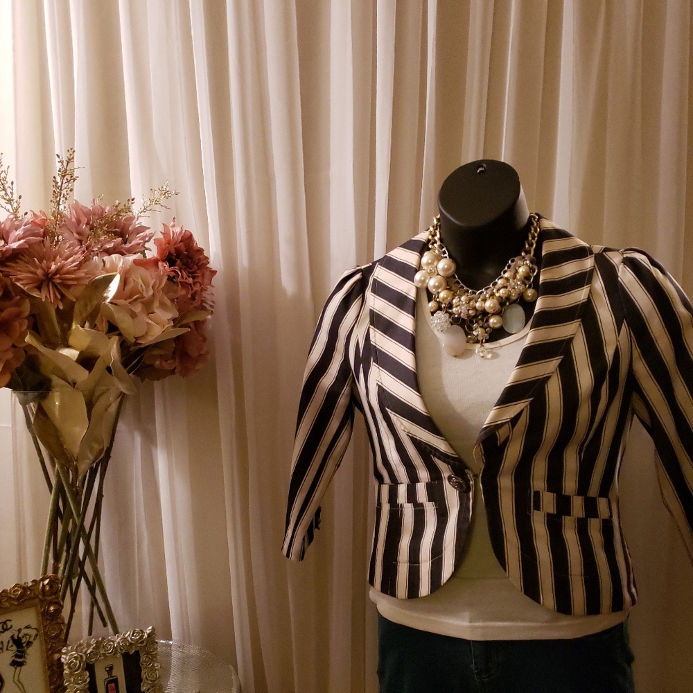 Dark denim and creme blazer...